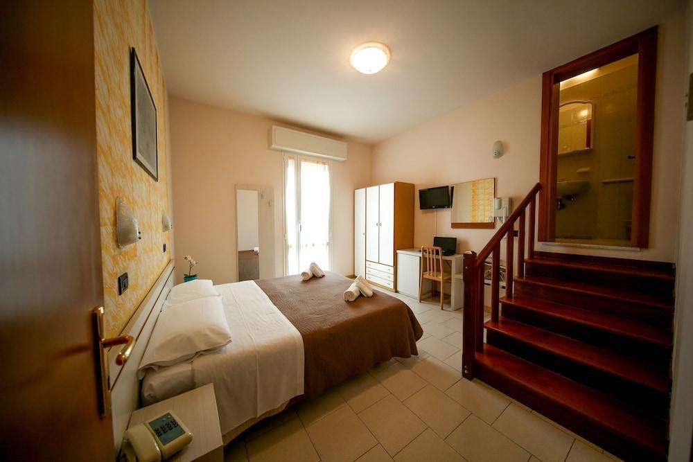 Hotel Petrarca 리미니 외부 사진