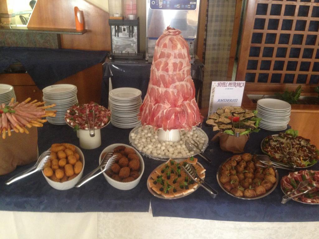 Hotel Petrarca 리미니 외부 사진
