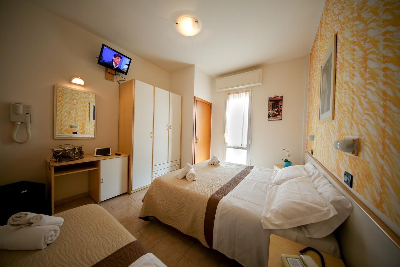 Hotel Petrarca 리미니 외부 사진