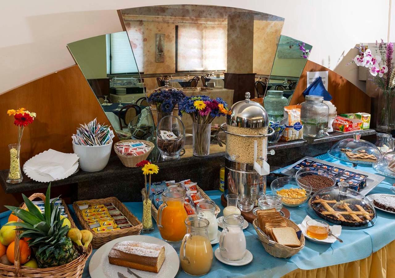 Hotel Petrarca 리미니 외부 사진